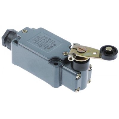 position switch 2NO/2NC with handle with a switch kind of protection IP66 mounting distance 60mm