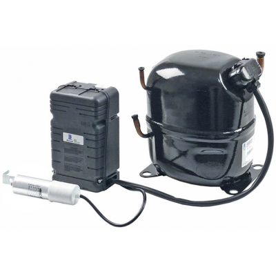 compresor agenți refrigeranți R404A tip 220-240V 50Hz LBP 20.6kg capacitate cilindrică 34.4cm³ CSR